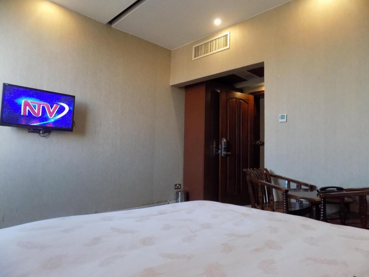 Freedom City Hotel Najjanankumbi Kamapala Кампала Экстерьер фото
