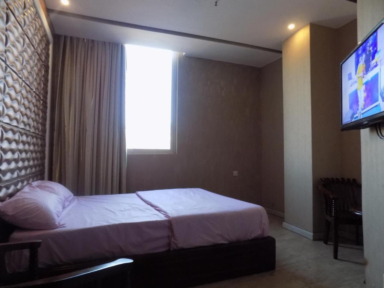 Freedom City Hotel Najjanankumbi Kamapala Кампала Экстерьер фото